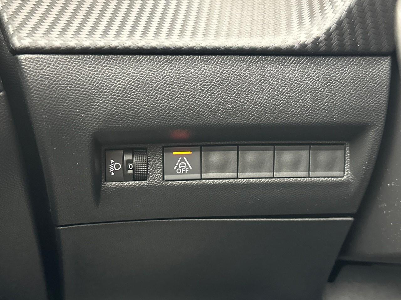 Peugeot 208 puretech 75 s&s bvm5 active pack — photo 16