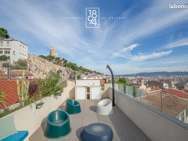 Penthouse 4 pièces 117 m²