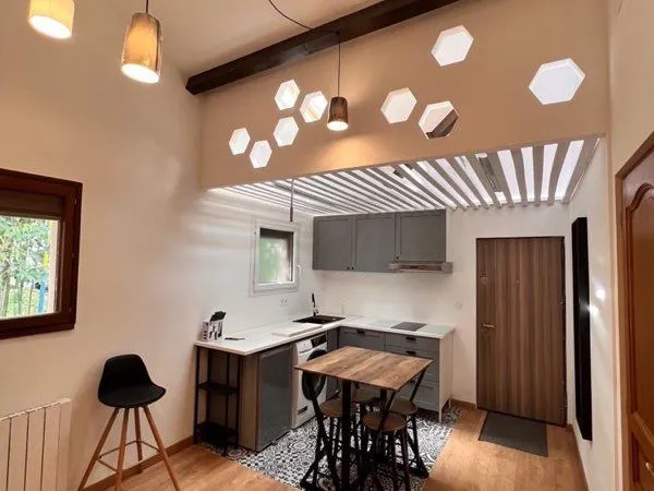 STUDIO MEUBLÉ 18 m² — Pêch-David /Toulouse situé dans une résidence avec accès indépendant et terras
