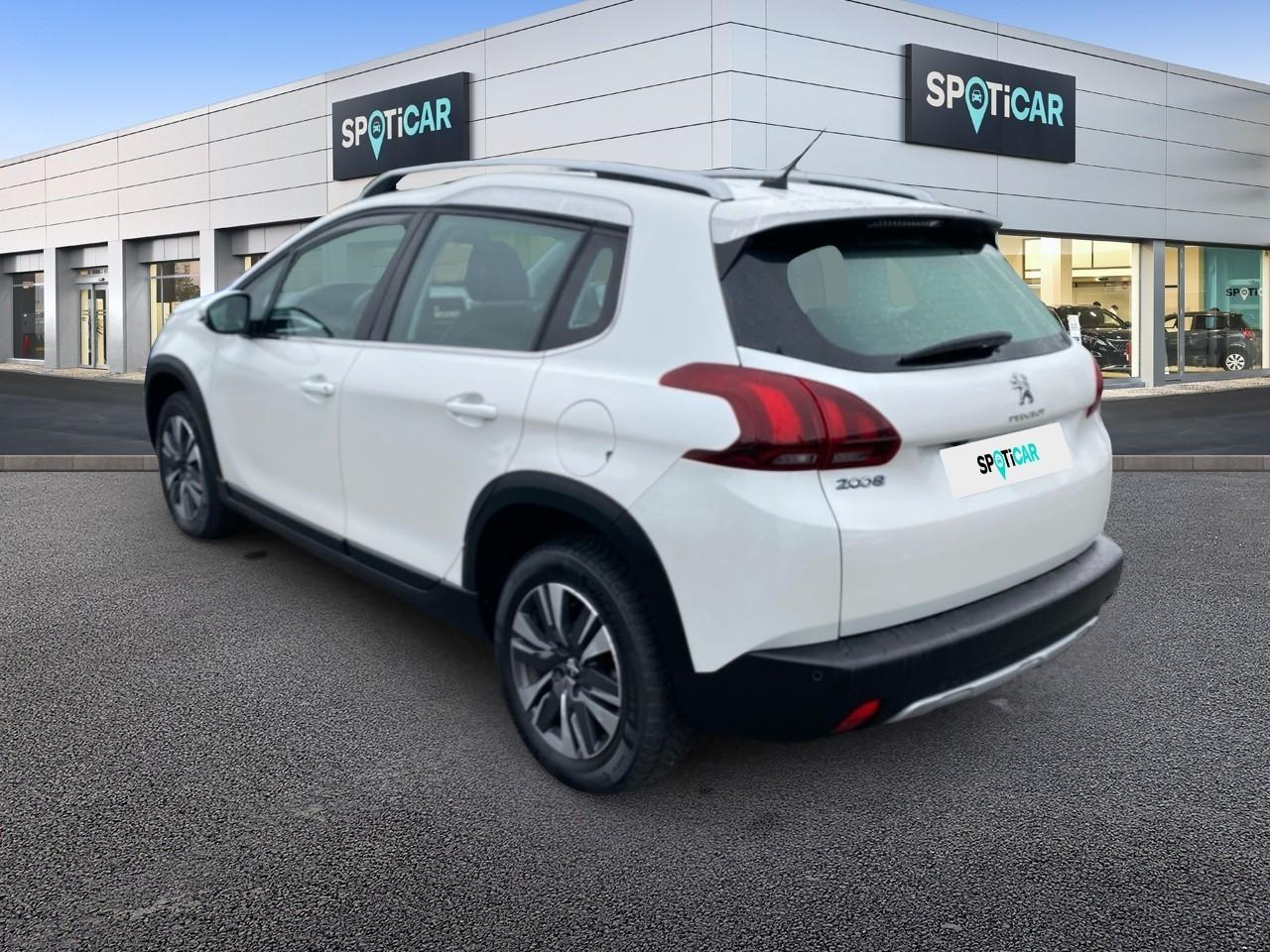Peugeot 2008 1.2 puretech 110ch allure s&s — photo 7