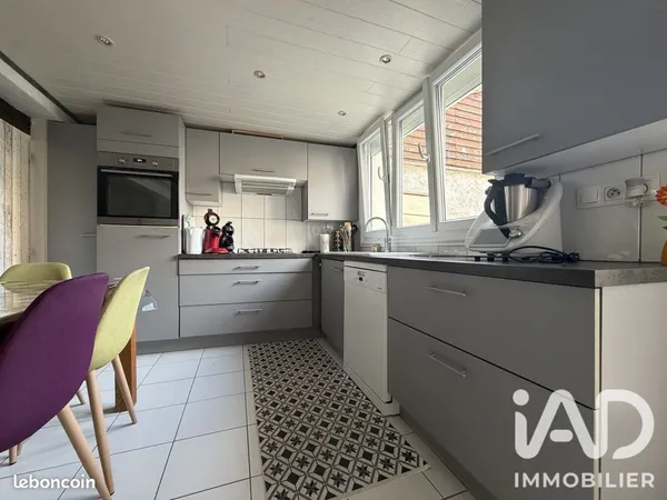 Maison 7 pièces 137 m²