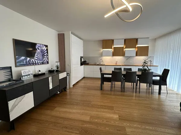 Appartement 5 pièces 107 m²