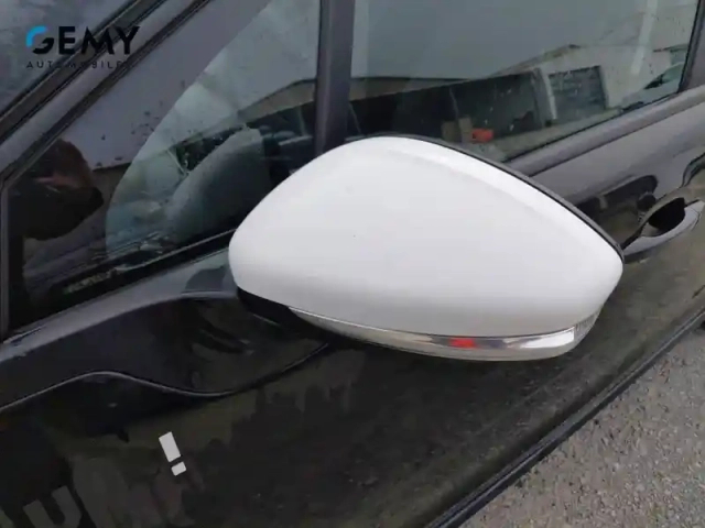 Citroën C3 puretech 83 s&amp;s bvm5 — photo 12
