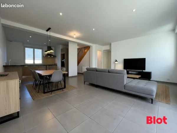 Maison 5 pièces 111 m²