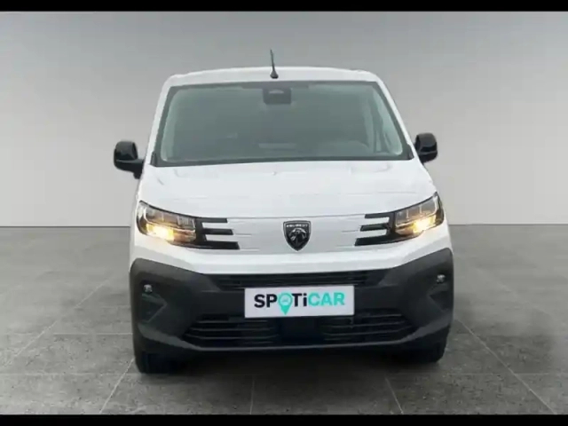 Peugeot Partner m diesel 130ch automatique — photo 8
