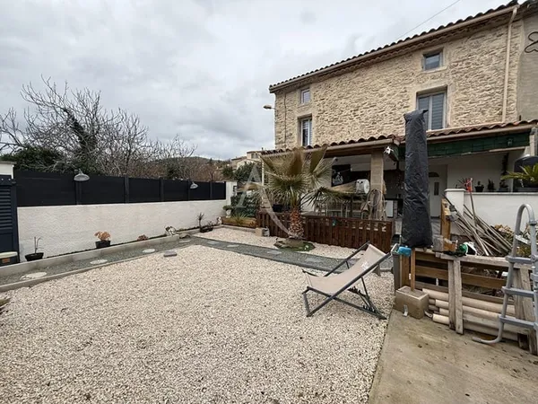 Maison à Salsigne de quasiment 200 m2 avec 5 chambres et jardin