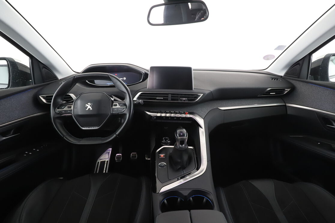 Peugeot 3008 1.2 PureTech Crossway — photo 11