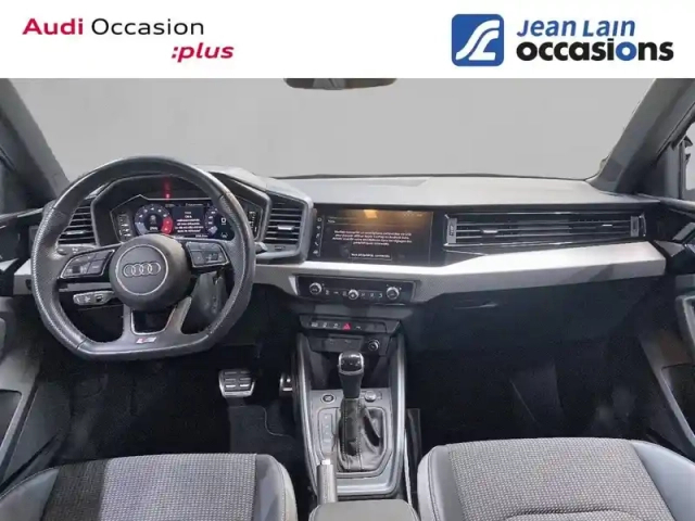 Audi A1 sportback 30 tfsi 110 ch s tronic 7 — photo 18