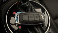 Nissan Juke 1.6 Hybrid 143ch Tekna 2022.5 — photo 16