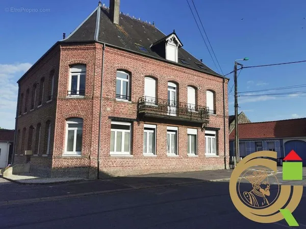 Immeuble de rapport 455 m²