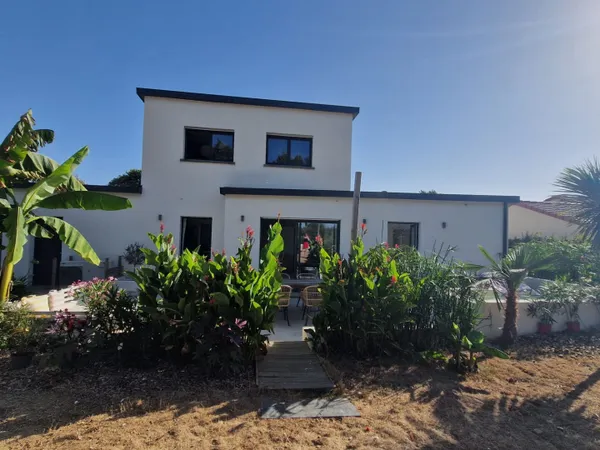Maison La Copechagniere