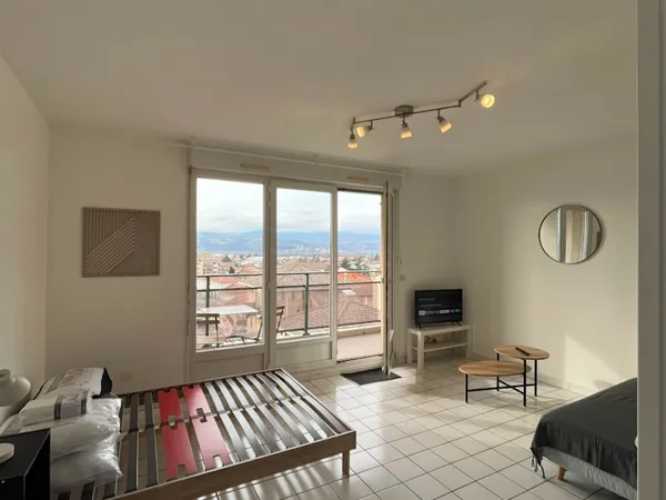Loue appartement 35m² avec balcon et garage - Proximité gare