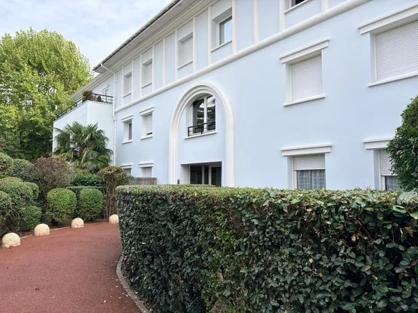Bureaux 72 m²