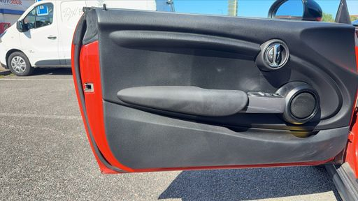Mini Mini 1.5 Cooper 136 BVA7 - Chili – 2019 – 110502 km – Essence – Boîte Automatique — photo 24