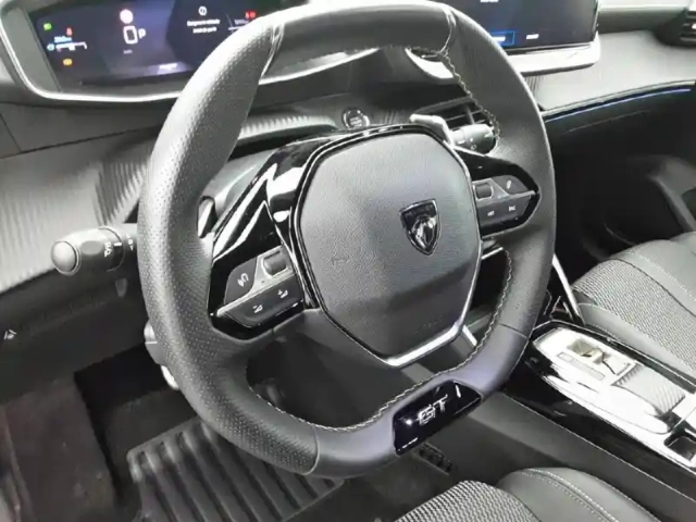 Peugeot 208 electrique 50 kwh 136ch — photo 61