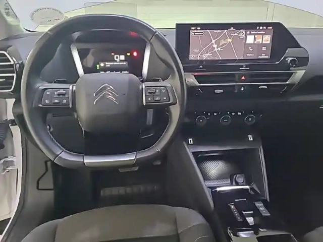 Citroën C4 puretech 130 s&amp;s eat8 — photo 31