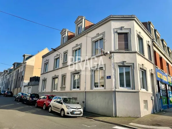 Maison 8 pièces 212 m²