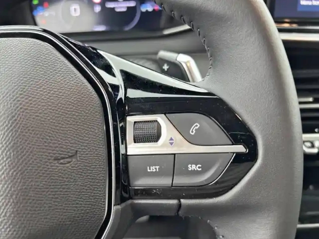 Peugeot 208 hybrid 110 e-dcs6 — photo 47