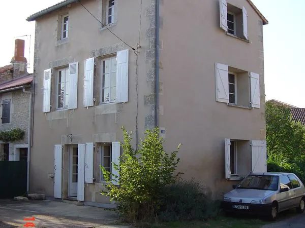 Ensemble immobilier à vendre