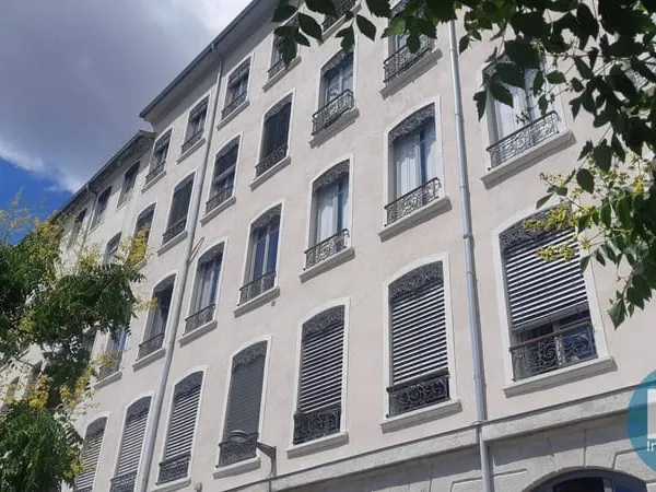 Bureaux 103 m²