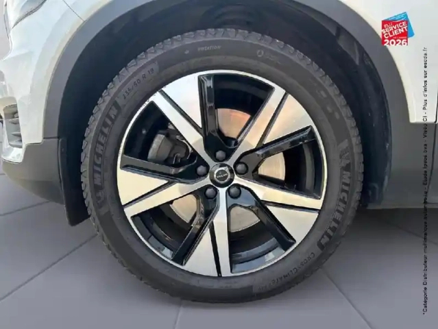 Volvo Xc40 t4 recharge 129 + 82ch r-design dct 7 — photo 10