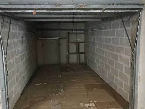 Garage à vendre