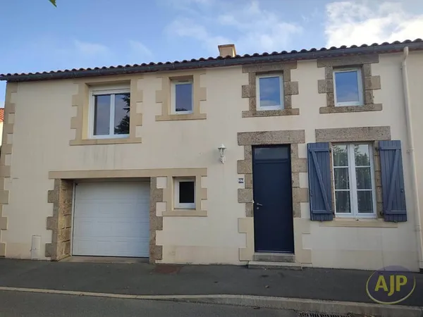 Maison 4 pièces 77 m²