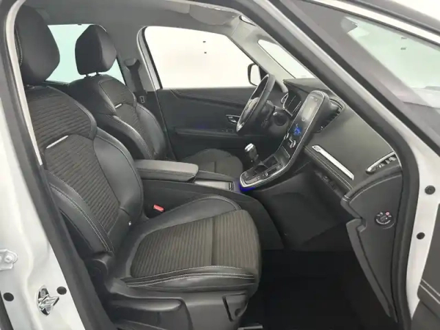 Renault Scenic blue dci 120 — photo 14