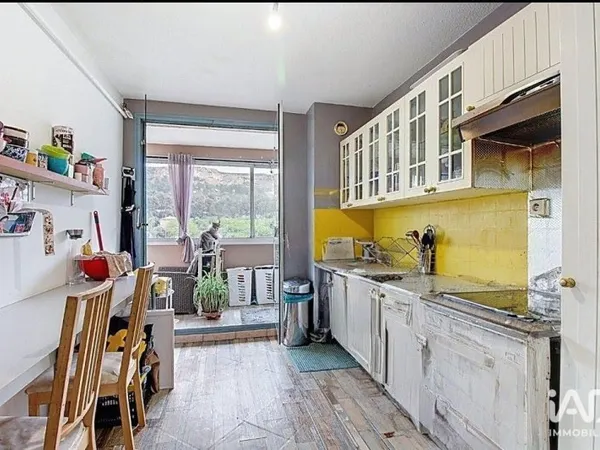 Appartement 3 pièces 77 m²