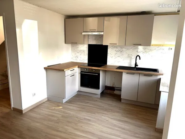 🏠 Maison mitoyenne rénovée - 80m²