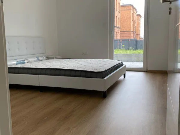 À vendre - T2 avec jardin privatif, terrasse et parking - Strasbourg Conseil des XV