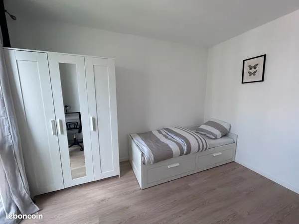Chambre versailles 550 Euros