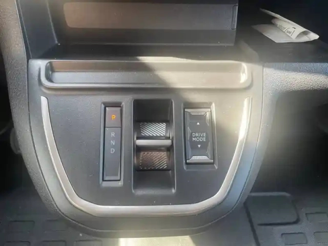 Citroën Jumpy ca diesel 150 ch m automat — photo 14