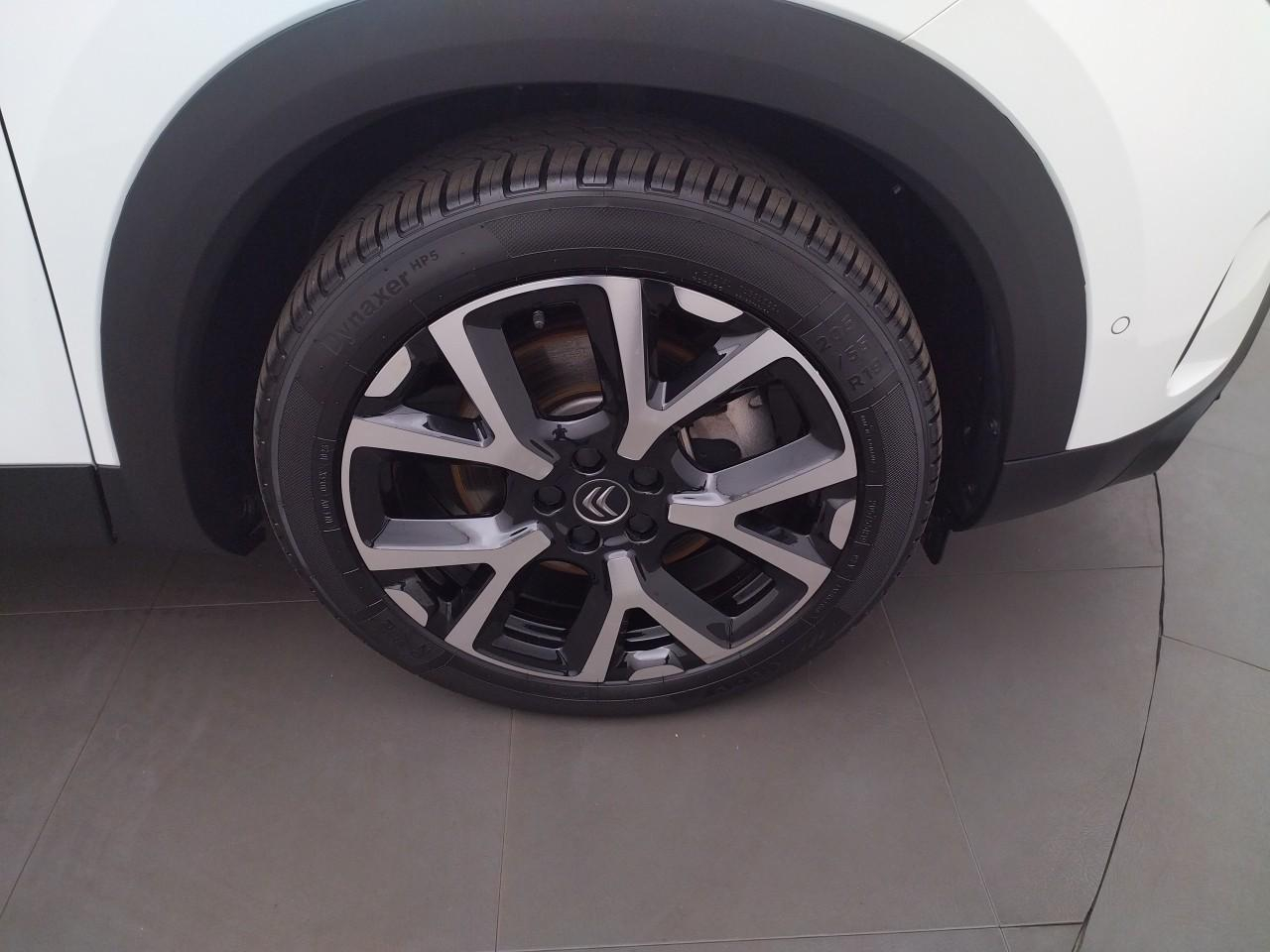 Citroën C5 Aircross hybride rechargeable 225 e-eat8 shine pack — photo 27