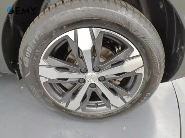 Peugeot 3008 puretech 180ch s&amp;s eat8 — photo 11