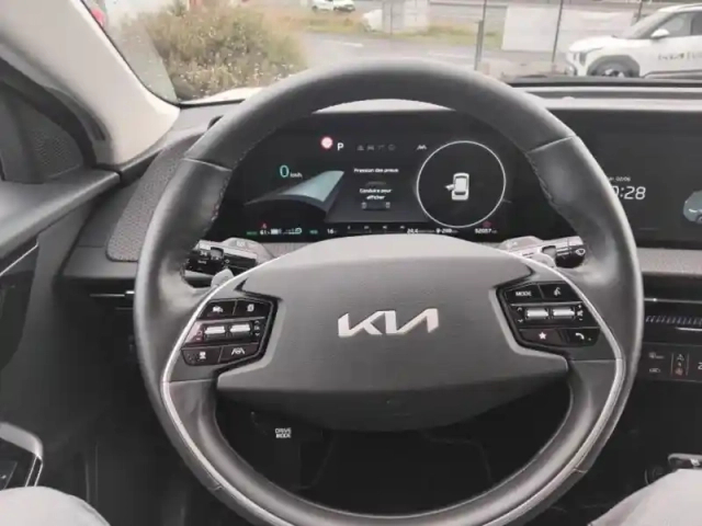 Kia Ev6 229ch air design 2wd — photo 11
