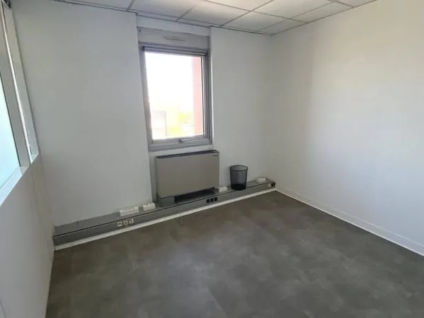 Bureau 9 m²