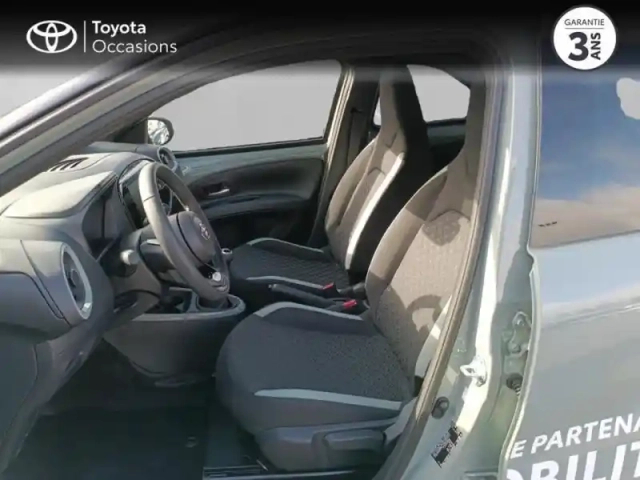 Toyota Aygo X 1.0 vvt-i 72ch design my24 — photo 11