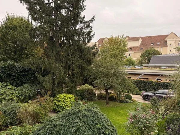 Eaubonne Maison 190 m2 sur 1180m2 terrain