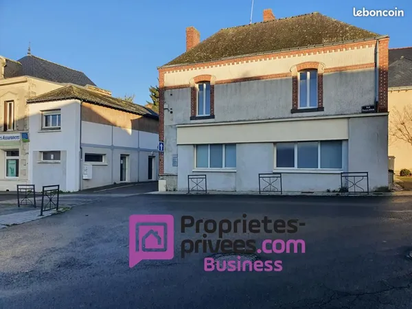 Bureau 210 m²