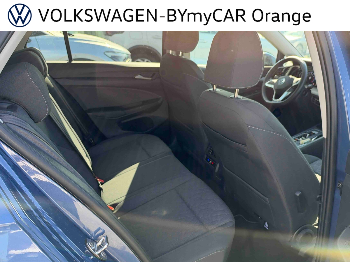 Volkswagen Golf 1.5 eTSI EVO2 116 DSG7 — photo 18