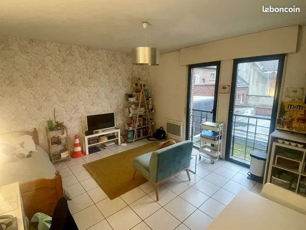 Studio 1 pièce 25 m²