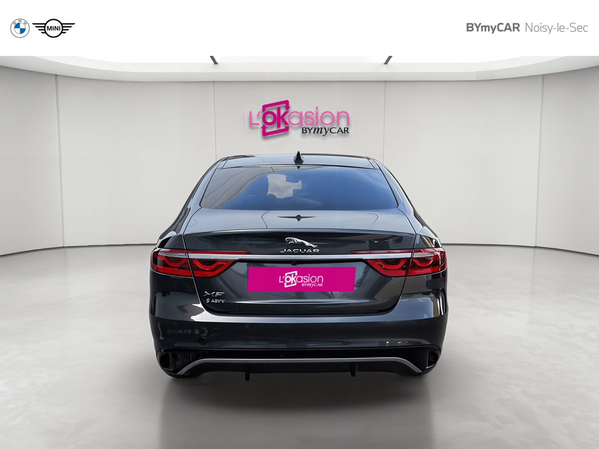 Jaguar XF Sportbrake D200 MHEV BVA RWD — photo 4