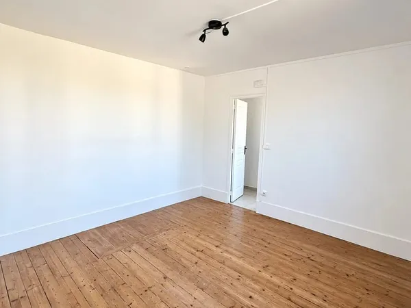 À louer - Appartement 2 pièces au coeur de Fontainebleau