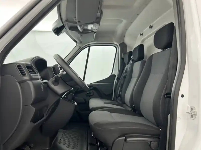 Renault Master fgn trac f3500 l3h3 blue dci 135 — photo 9