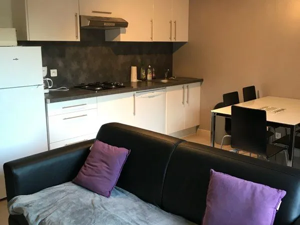 P2 meublé avec jardinet et terrasse