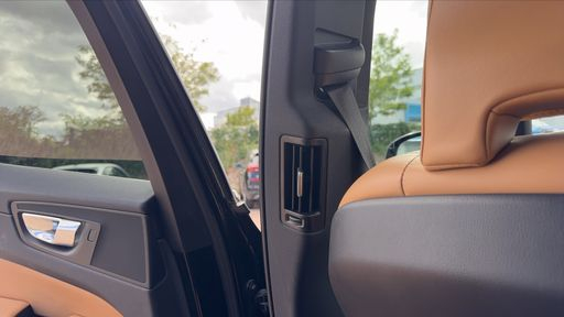 Volvo XC60 2.0 T6 340 AWD BVA - Inscription Luxe – 2021 – 92000 km – Hybride rechargeable – Boîte Automatique — photo 24
