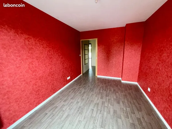 T4 lumineux de 83 m² avec balcon sud + 2 places de parkings - Bruz - Résidence sécurisée