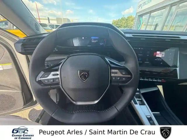 Peugeot 308 hybrid 145 e-dcs6 — photo 16