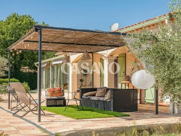 Vente Maison 4 pièces de 117m² - 13490 Jouques